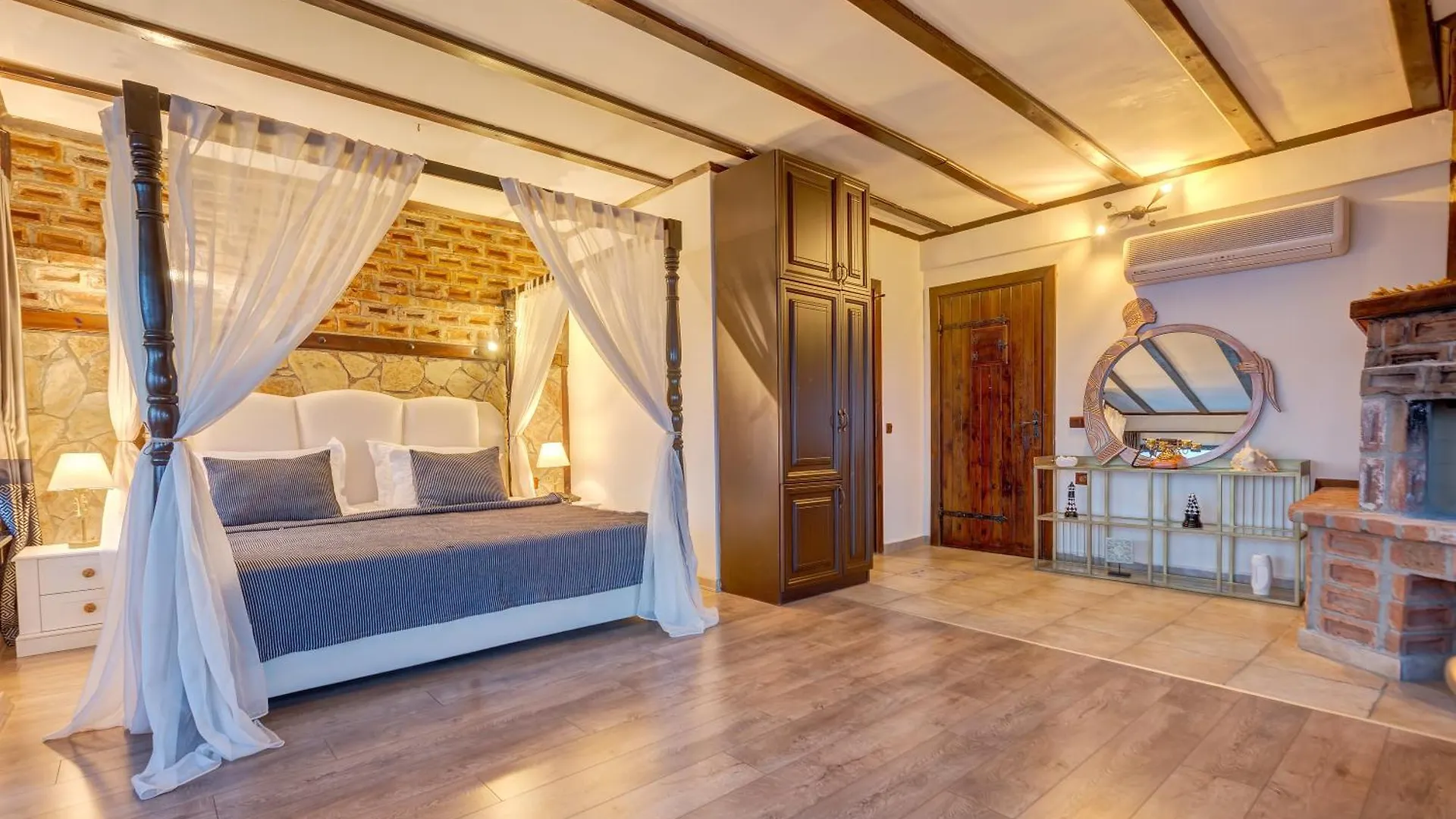 Papazlikhan Hotel Altınoluk