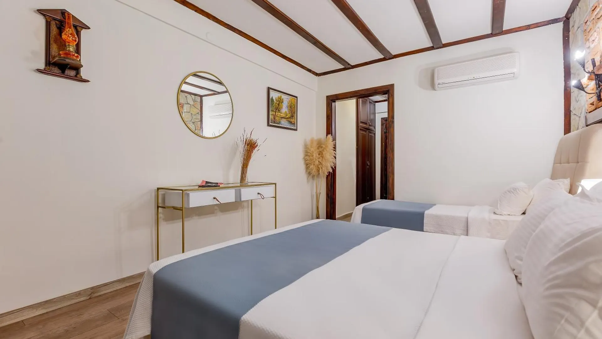 Papazlikhan Hotel Altınoluk