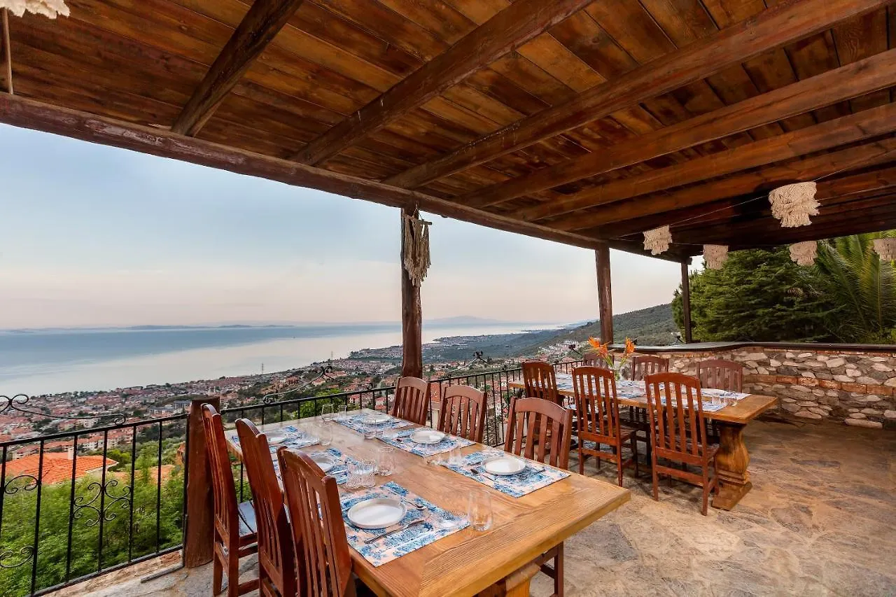 Papazlikhan Hotel Altinoluk